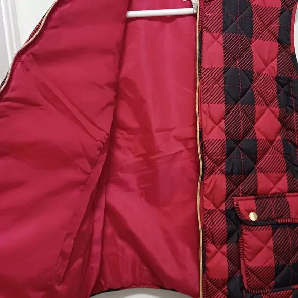 St. John's Bay Puffer Vest SZ 0X NWT - Picture 6 of 9